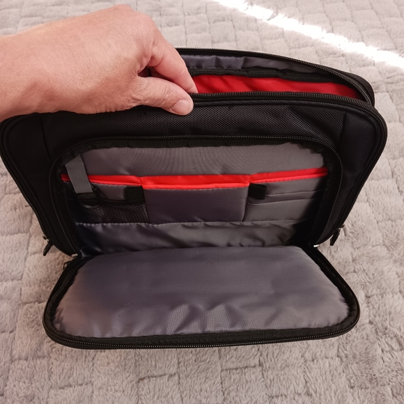 Case Logic Laptop 💻 Case - Picture 4 of 10